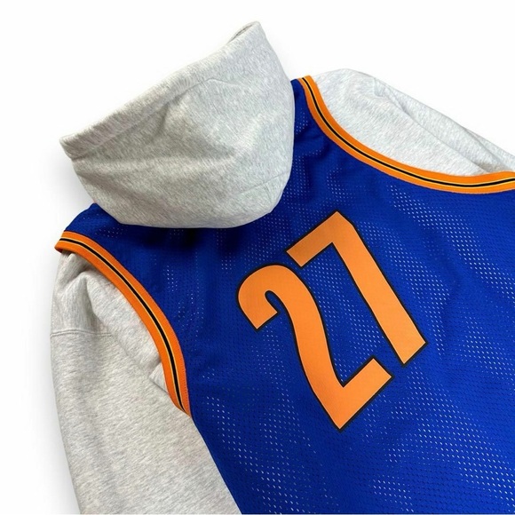 Supreme hoodie - Picture 3 of 8